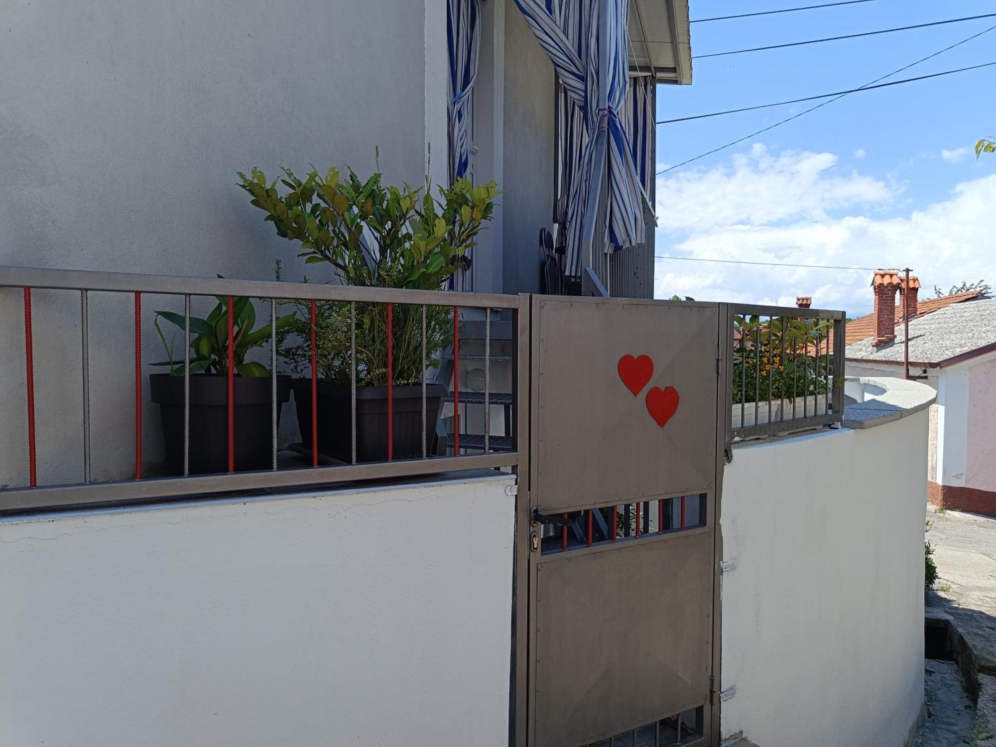 Studio Linda Cavle Luaran gambar